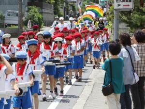 小学校交通安全鼓笛パレード5